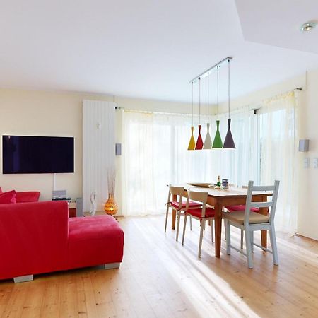 Strandnahe Fewo Mit 2 Schlafzimmern Und Terrasse, Villa Am Kurpark, بينز المظهر الخارجي الصورة